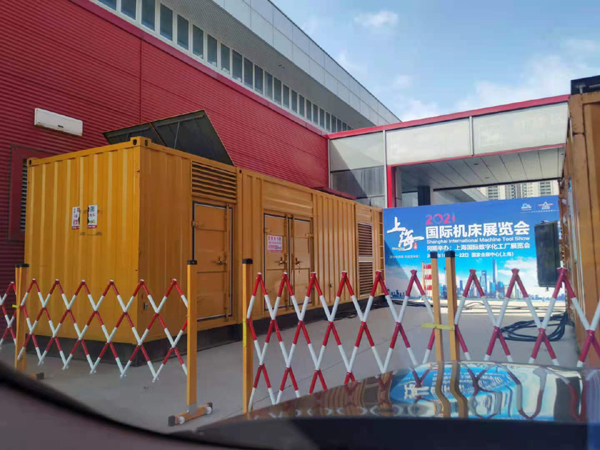 盘龙出租发电机-柴油发电机和汽油发电机哪个更好一些？